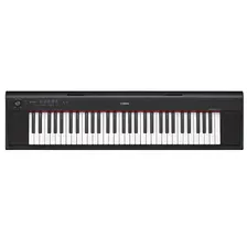 Yamaha NP-12B Синтезатор с автоаккомпанементом.