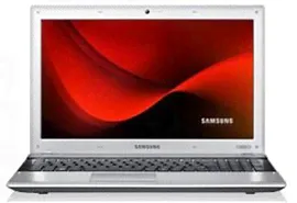Ноутбук SAMSUNG NP-RV513L