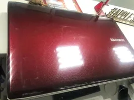Матрица Samsung NP-R730